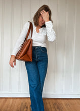 Load image into Gallery viewer, Large Tote in Italian Chestnut Vegetable Tanned Leather