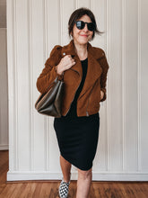 Load image into Gallery viewer, Medium Tote in Army Vegetable Tanned Leather with Cognac Straps