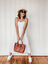 Load image into Gallery viewer, Medium Tote in Milled Cognac Vegetable Tanned Leather