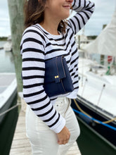 Load image into Gallery viewer, Medium Clutch in Navy Vegetable Tanned Leather