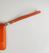 Load image into Gallery viewer, Wristlet Strap in Vegetable Tanned Leather