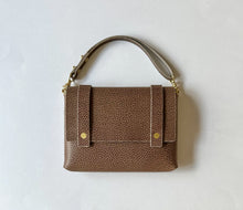 Load image into Gallery viewer, Mini Clutch Oyster Gray-Beige Neutral Vegetable Tanned Leather
