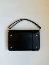 Load image into Gallery viewer, Medium Clutch in Black Vegetable Tanned Leather with Shortie Handle
