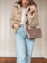 Load image into Gallery viewer, Petite Flap Oyster Gray-Biege Neutral Vegetable Tanned Leather Bag
