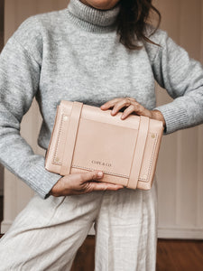 Medium Clutch in Natural DeLuxe Vegetable Tanned Leather