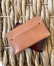 Load image into Gallery viewer, Minimalist Wallet in Natural Vegetable Tanned Leather
