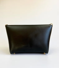 Load image into Gallery viewer, Small Flap Bag in Black Vegetable Tanned Leather
