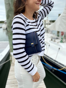 Medium Clutch in Navy Vegetable Tanned Leather