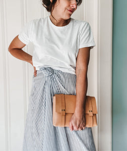 Medium Clutch in Natural DeLuxe Vegetable Tanned Leather