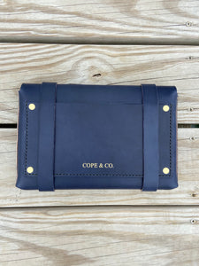 Medium Clutch in Navy Vegetable Tanned Leather