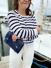 Load image into Gallery viewer, Medium Clutch in Navy Vegetable Tanned Leather

