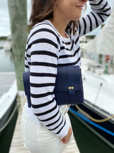 Medium Clutch in Navy Vegetable Tanned Leather
