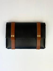Medium Clutch in Black Vegetable Tanned Leather with Cognac Straps