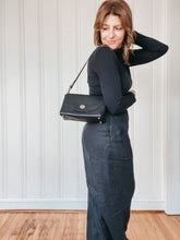 Load image into Gallery viewer, Petite Flap Bag Milled Black Vegetable Tanned Leather
